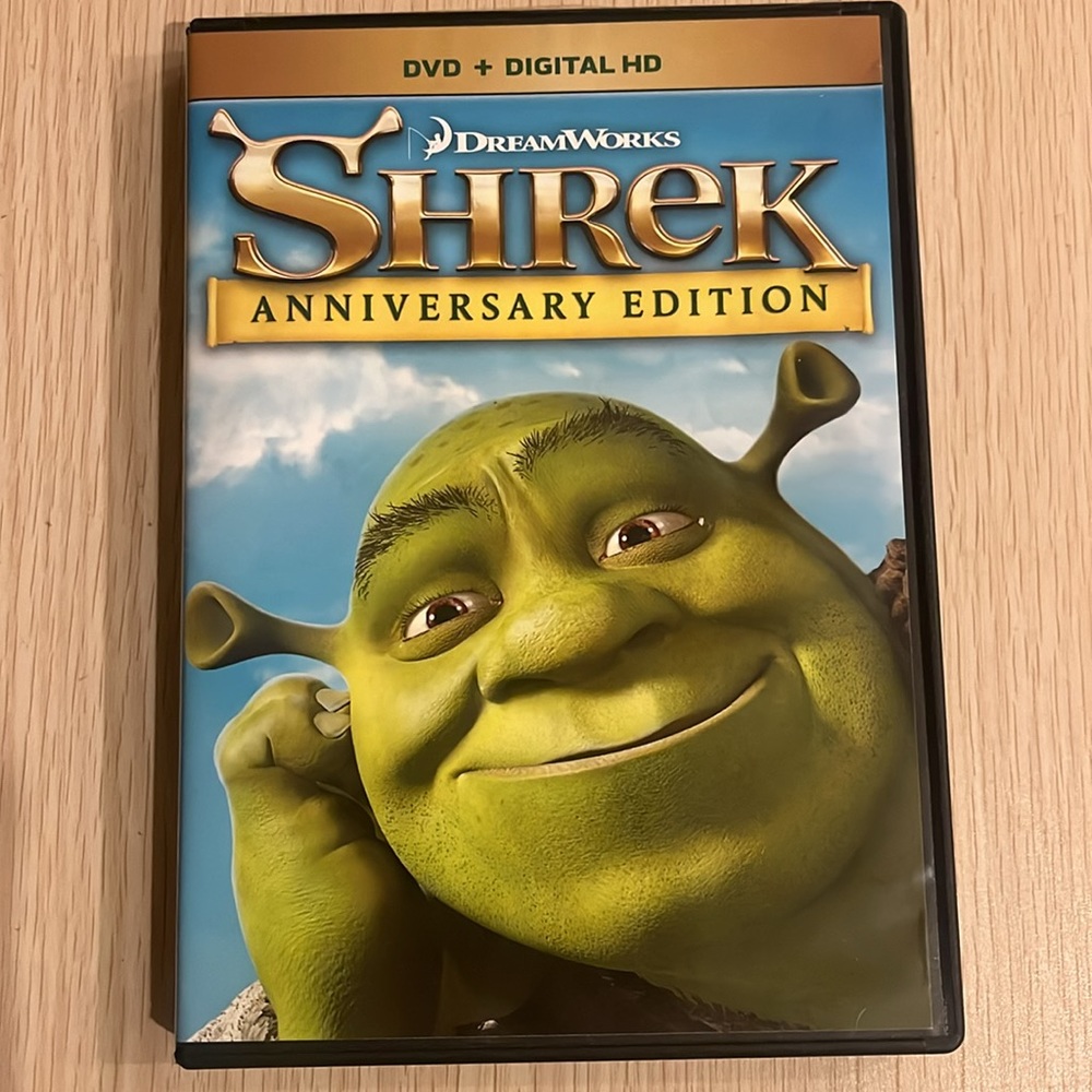 Shrek DVDs - Picture 6 of 13